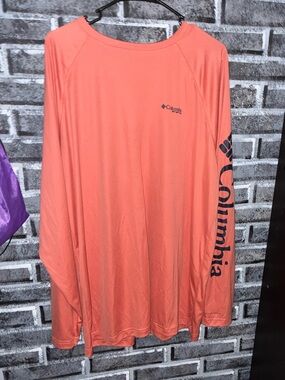 💥BRAND NEW💥 MENS XL COLUMBIA ACTIVE WEAR SHIRT